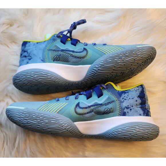 NIB Nike Kyrie Flytrap V Ocean Cube Basketball Shoe CZ4100-300- Blue 11